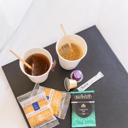 Отель Arcachon 3*