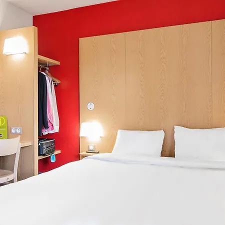 Arcachon Hotel 3*
