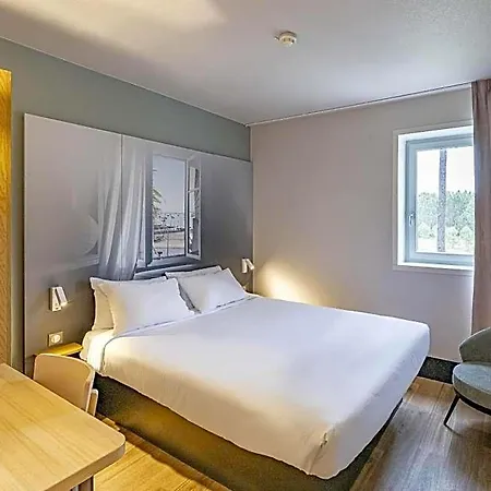 Arcachon מלון 3*