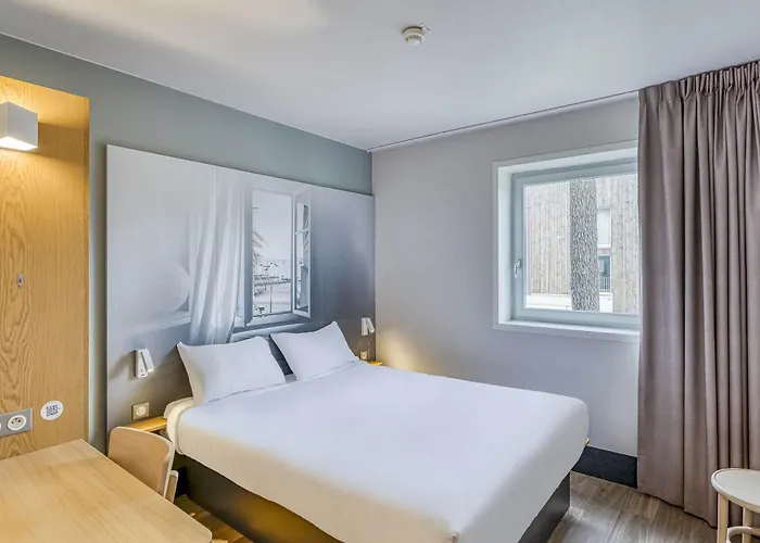 Arcachon 3* グジャン・メストラ